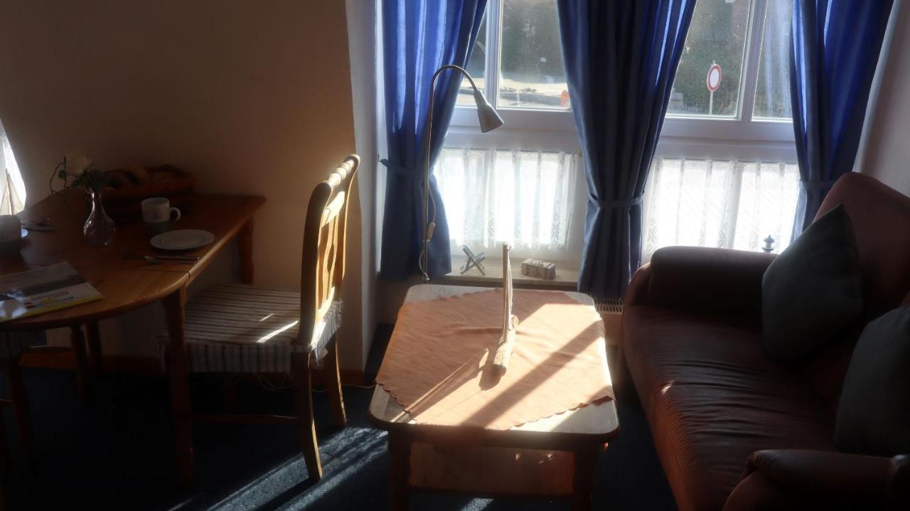 Ferienwohnung " Lee " นอยฮาร์ลิงเงอซีล ภายนอก รูปภาพ
